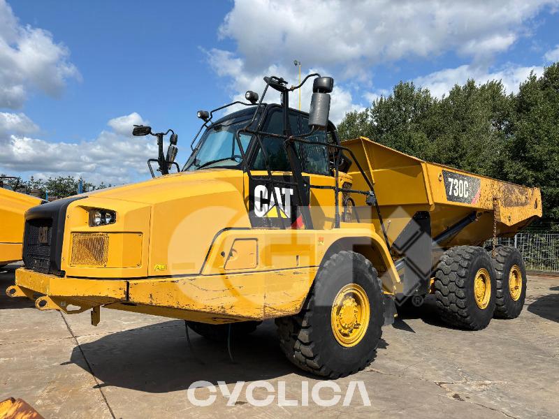 Dumpera dhe kamionë të artikuluar  730C2 2T401022 - 1