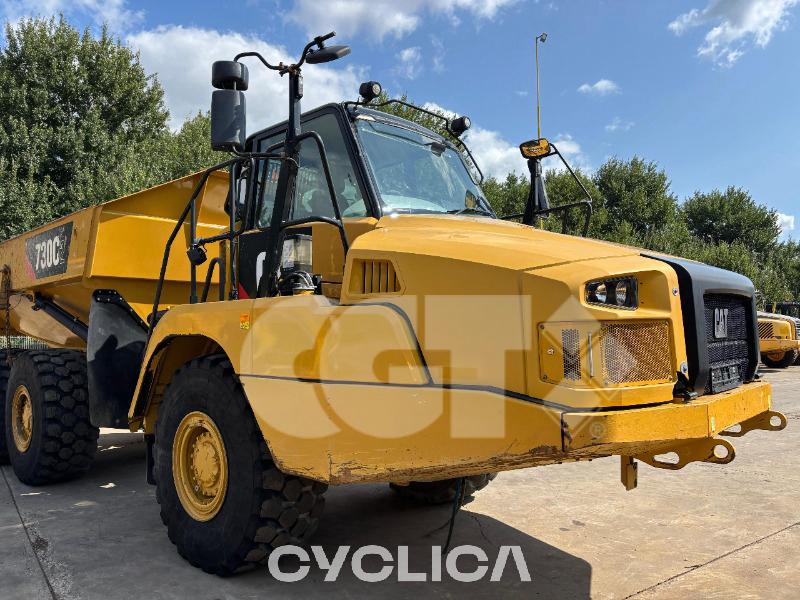 Dumpera dhe kamionë të artikuluar  730C2 2T401022 - 2