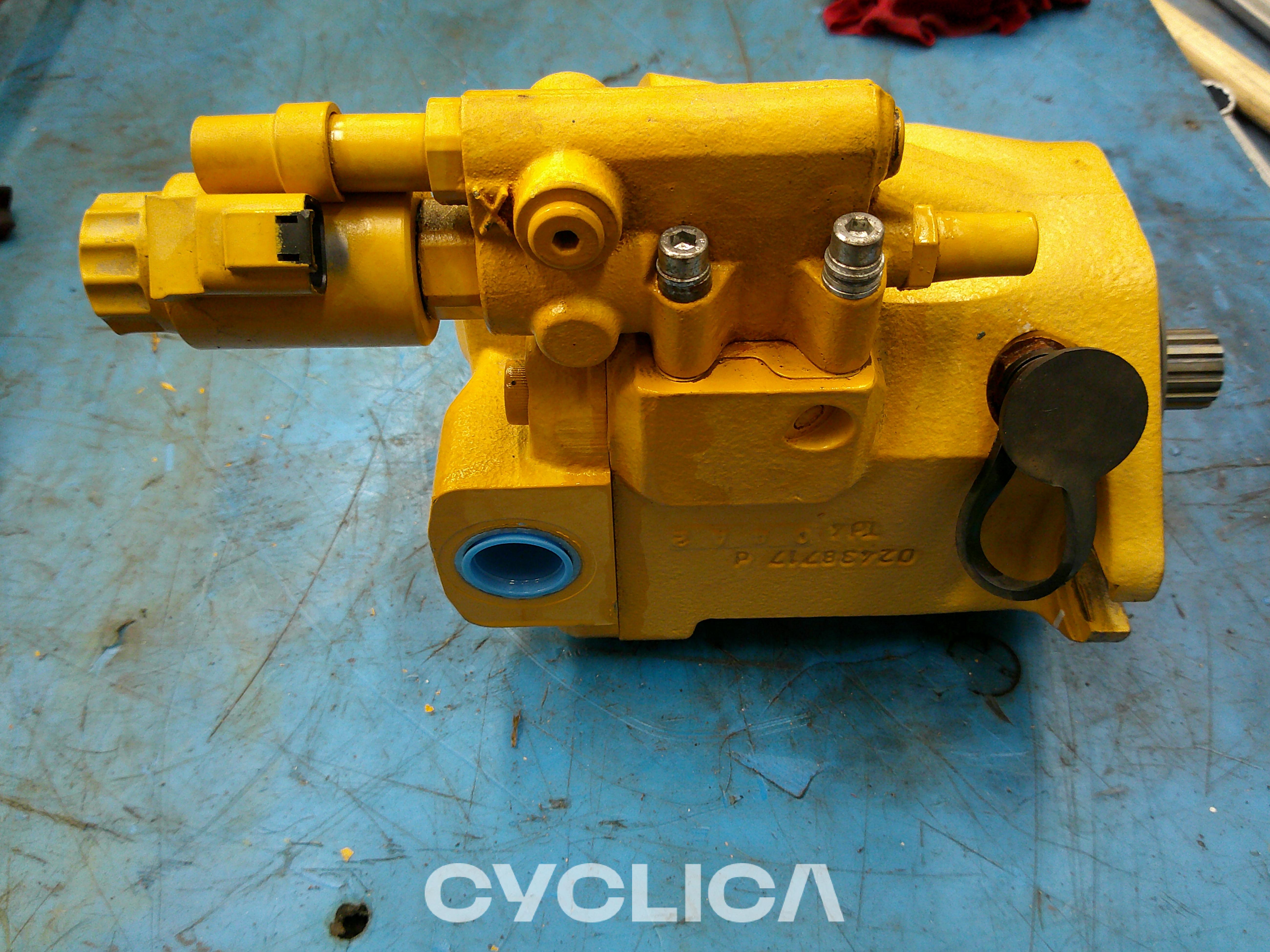 Idraulico  340L 5649802 - 3