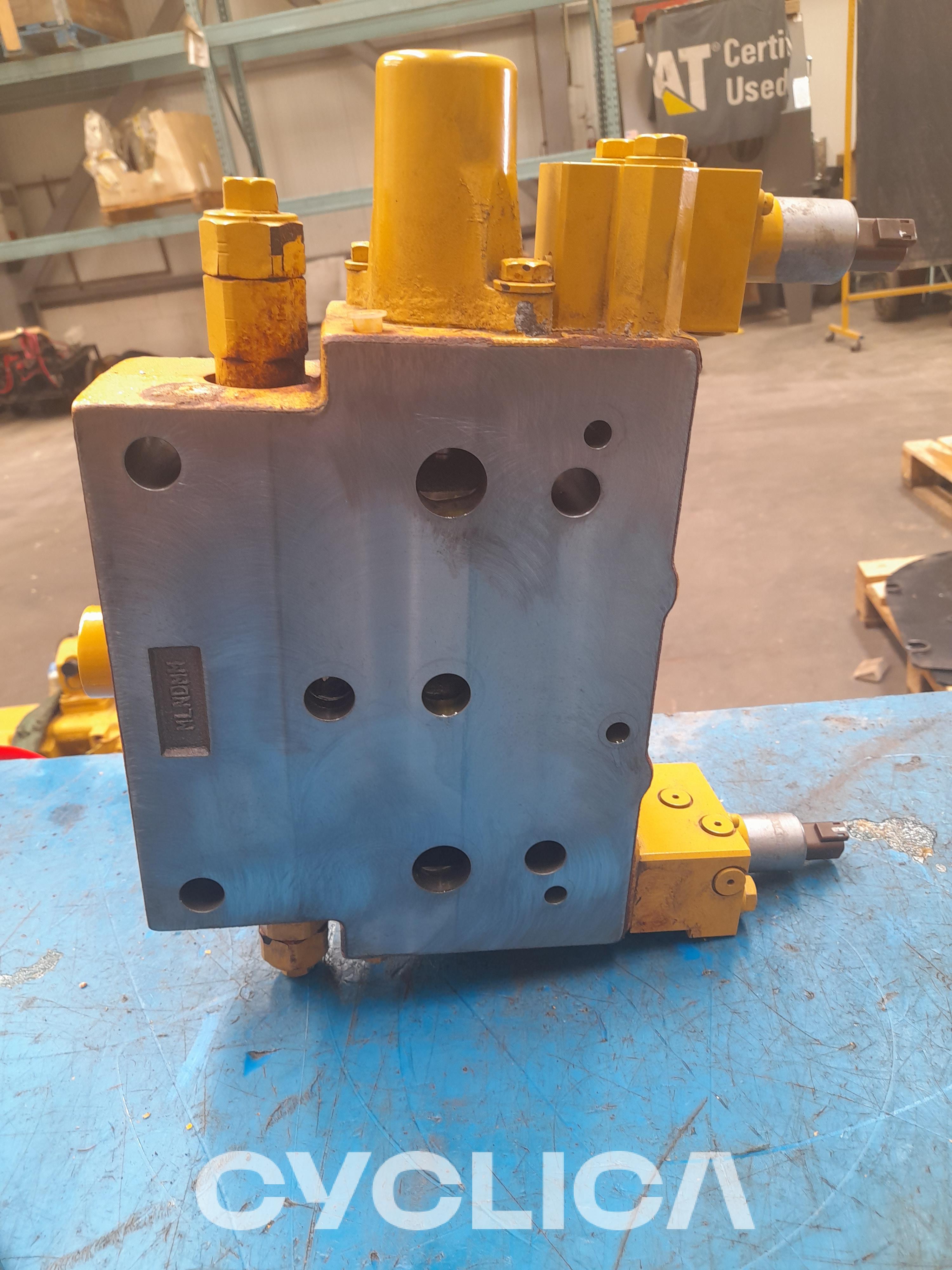 Хидраулика  320G 5558147 - 3