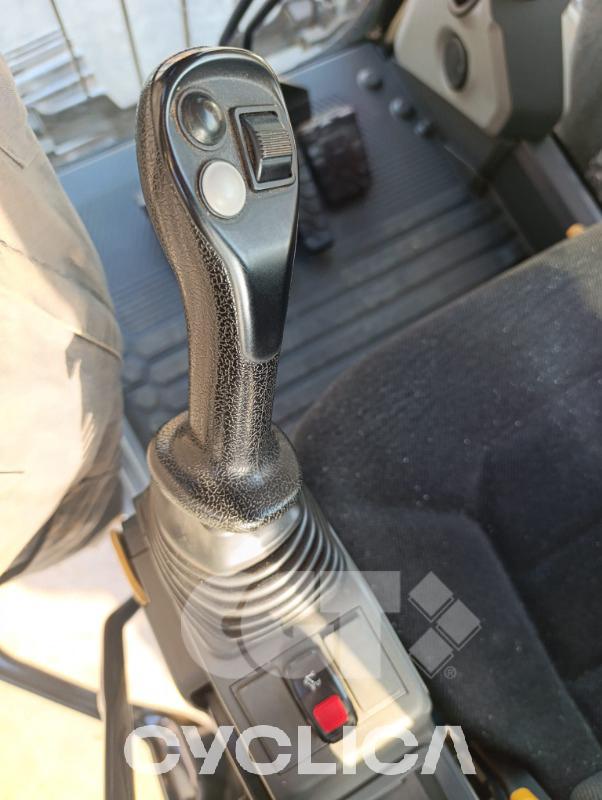 Escavadora de rastos  320GC LN YTF00279 - 8