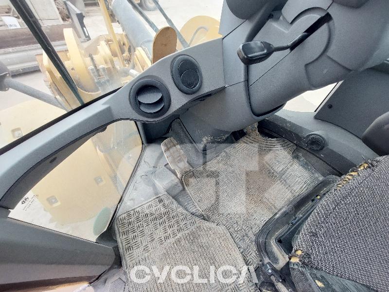 Palas cargadoras de ruedas  938K SWL02### - 14