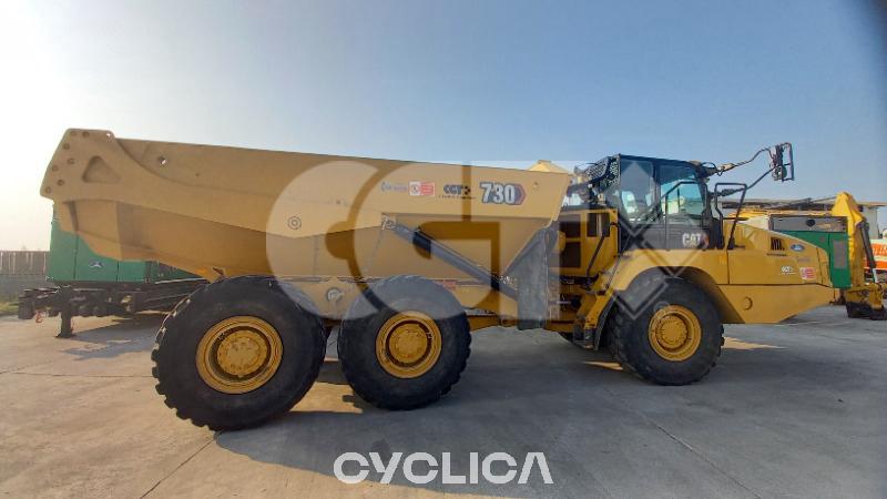 Dumpers and articulated trucks  730 3T302244 - 3