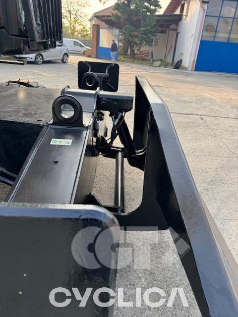Escavatori gommati  MH3024NG KH400208 - 8