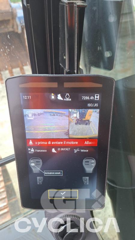 Pelles sur chenilles  330 GC TML10017 - 12