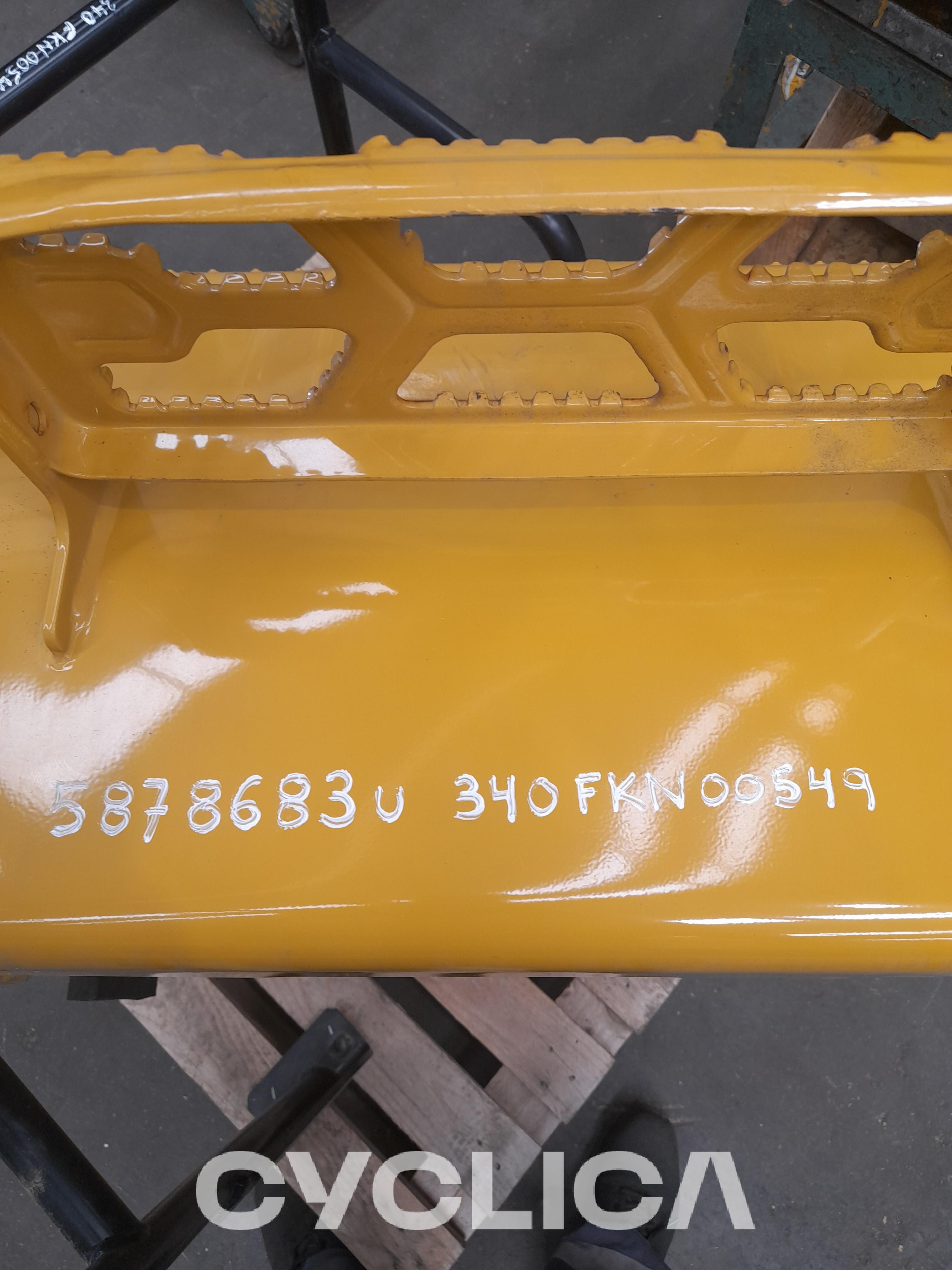 Others  340L 5878683 - 3