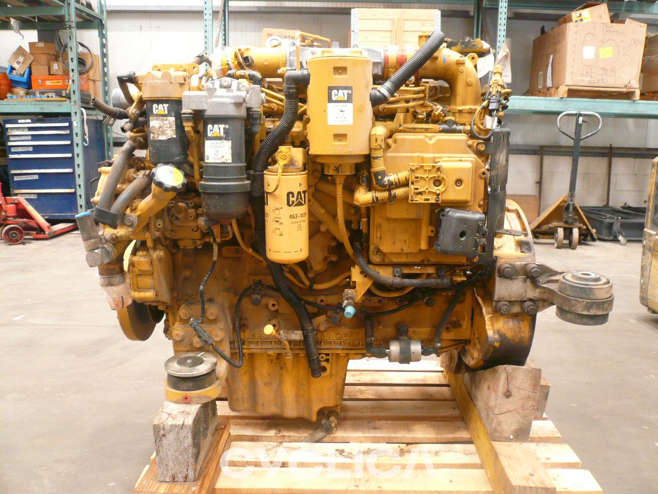 Engine  938M 5553722 - 1