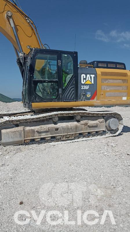 Bageri gusjeničari  336F RBC00340 - 3