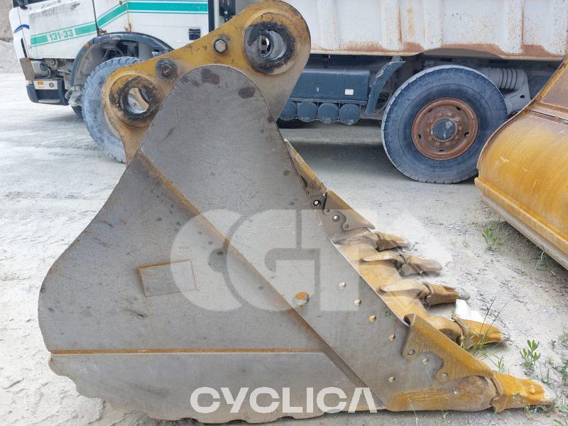Bageri gusjeničari  336F RBC00340 - 10