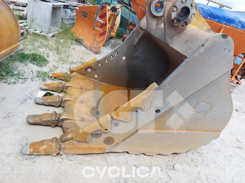 Bageri gusjeničari  336F RBC00340 - 11