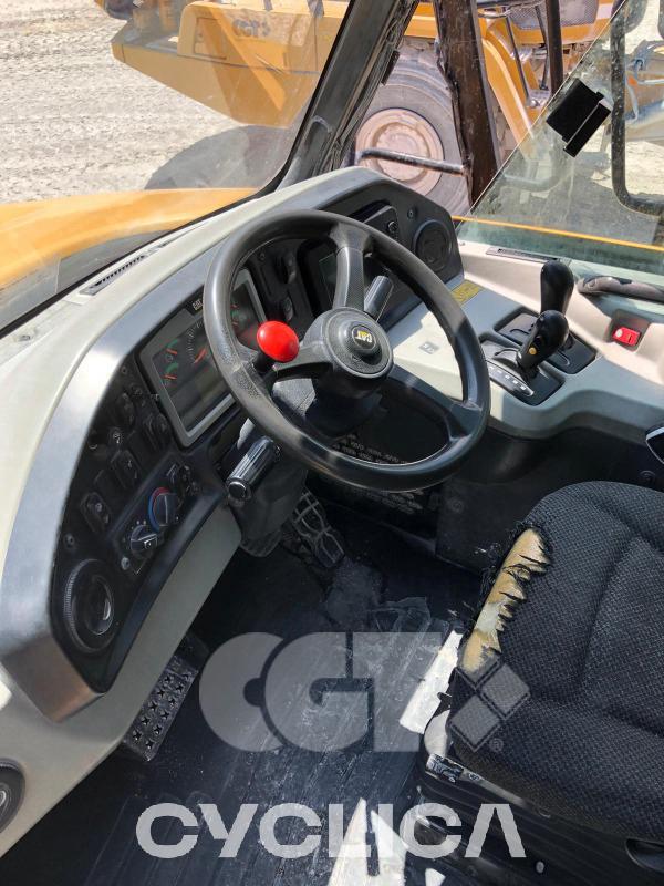 Damperi i zglobni kamioni  730C2 2T400550 - 17
