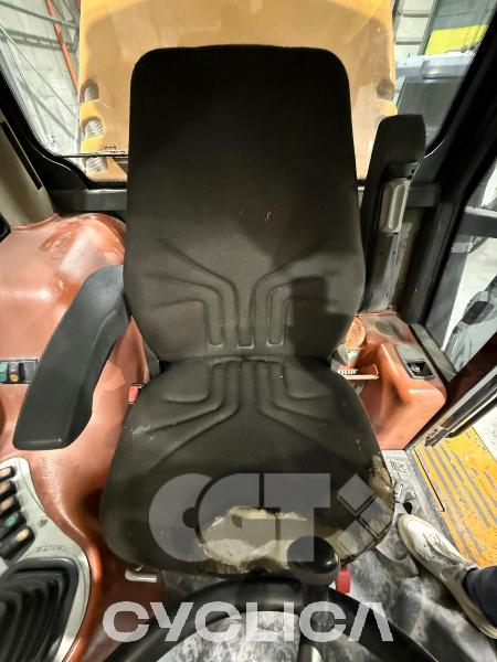 Wheel loaders  DV8 26### - 12
