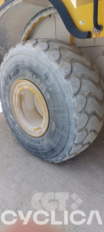 Nakladalci na kolesih  972M XE M5S00### - 8