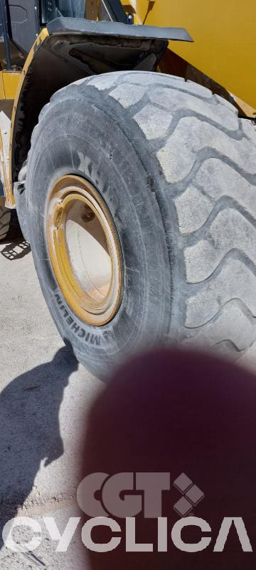 Pás Carregadoras de Rodas  972M XE EDW00### - 8