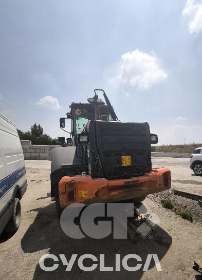 Pás Carregadoras de Rodas  ZW180 00### - 2