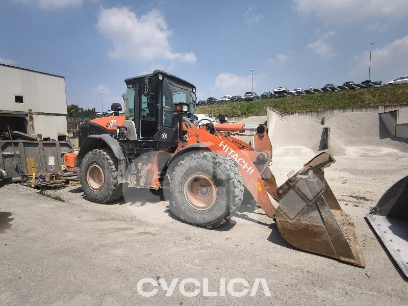 Pás Carregadoras de Rodas  ZW180 00### - 4