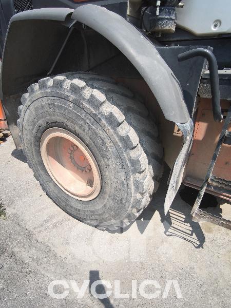 Pás Carregadoras de Rodas  ZW180 00### - 8
