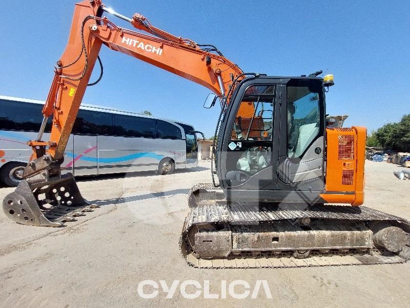 Bageri gusjeničari  ZX135US-6 J00510### - 1