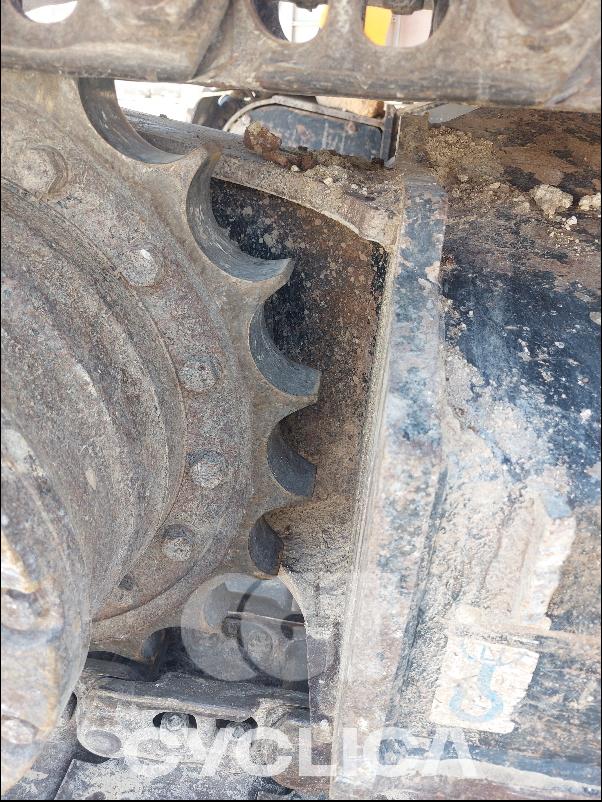 Bageri gusjeničari  ZX135US-6 J00510### - 9