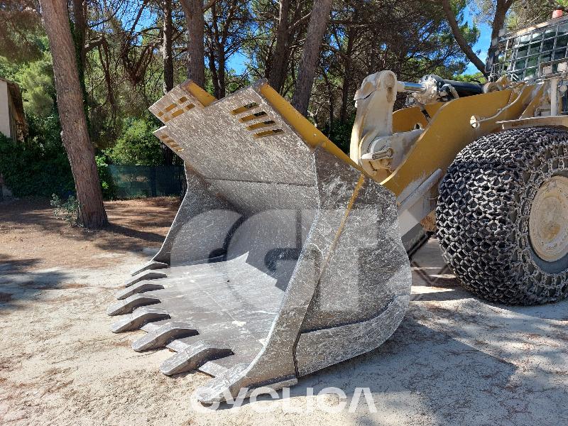 Utovarivači na kotačima  988K T8E00246 - 6