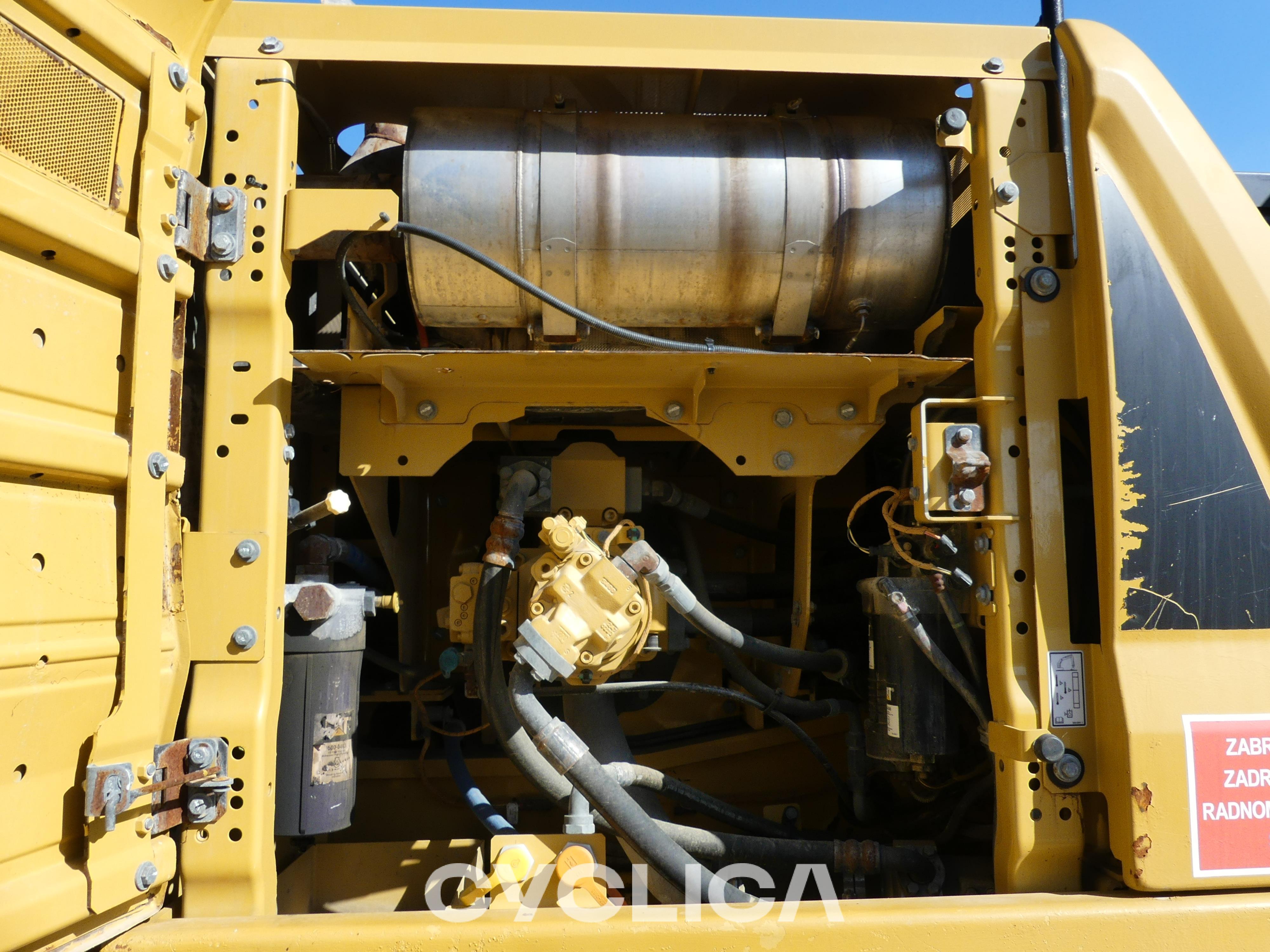 Crawler excavators  336 07A JHD00356 - 12