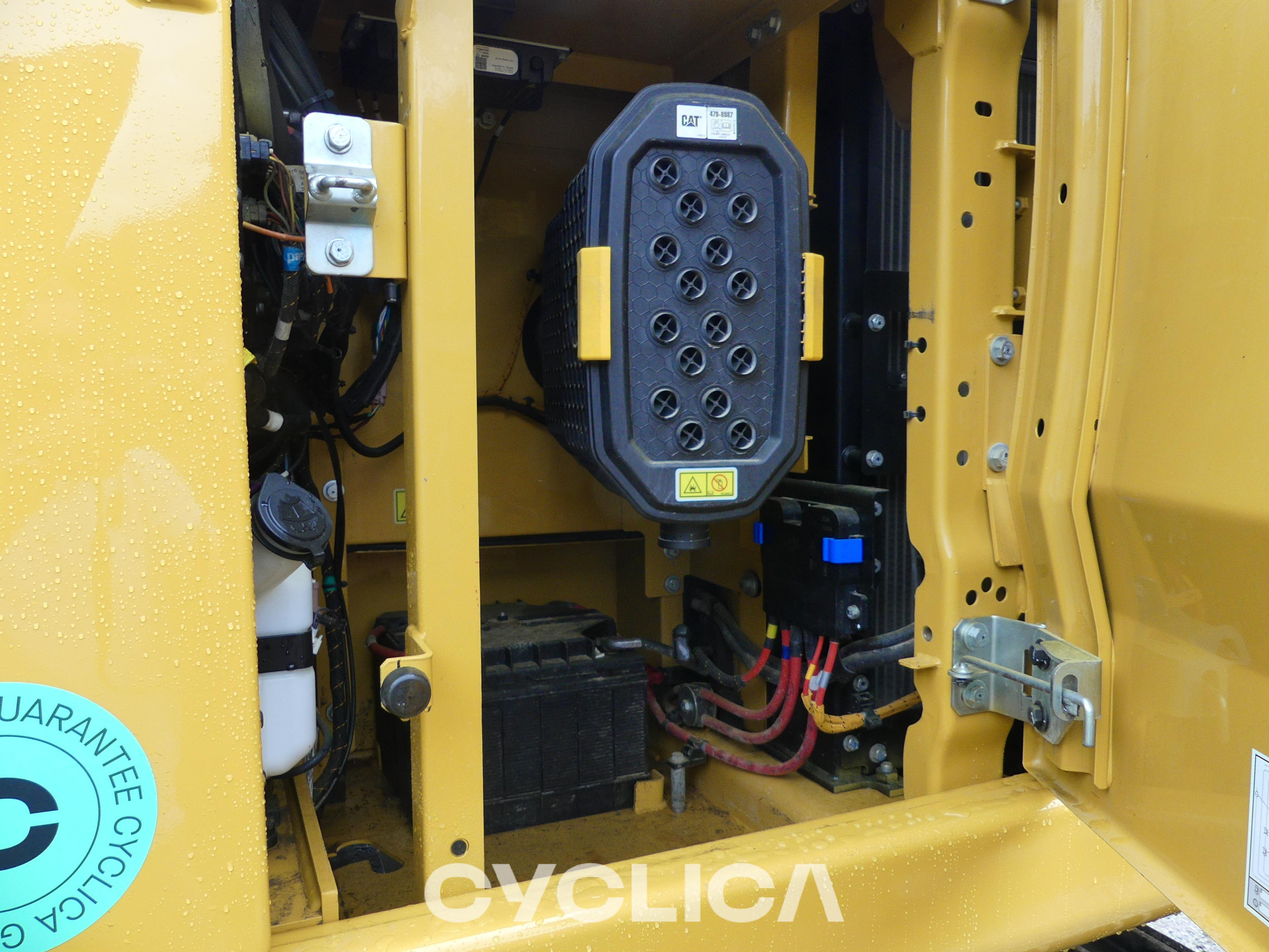 Escavatori cingolati  323-07N KPE00205 - 9