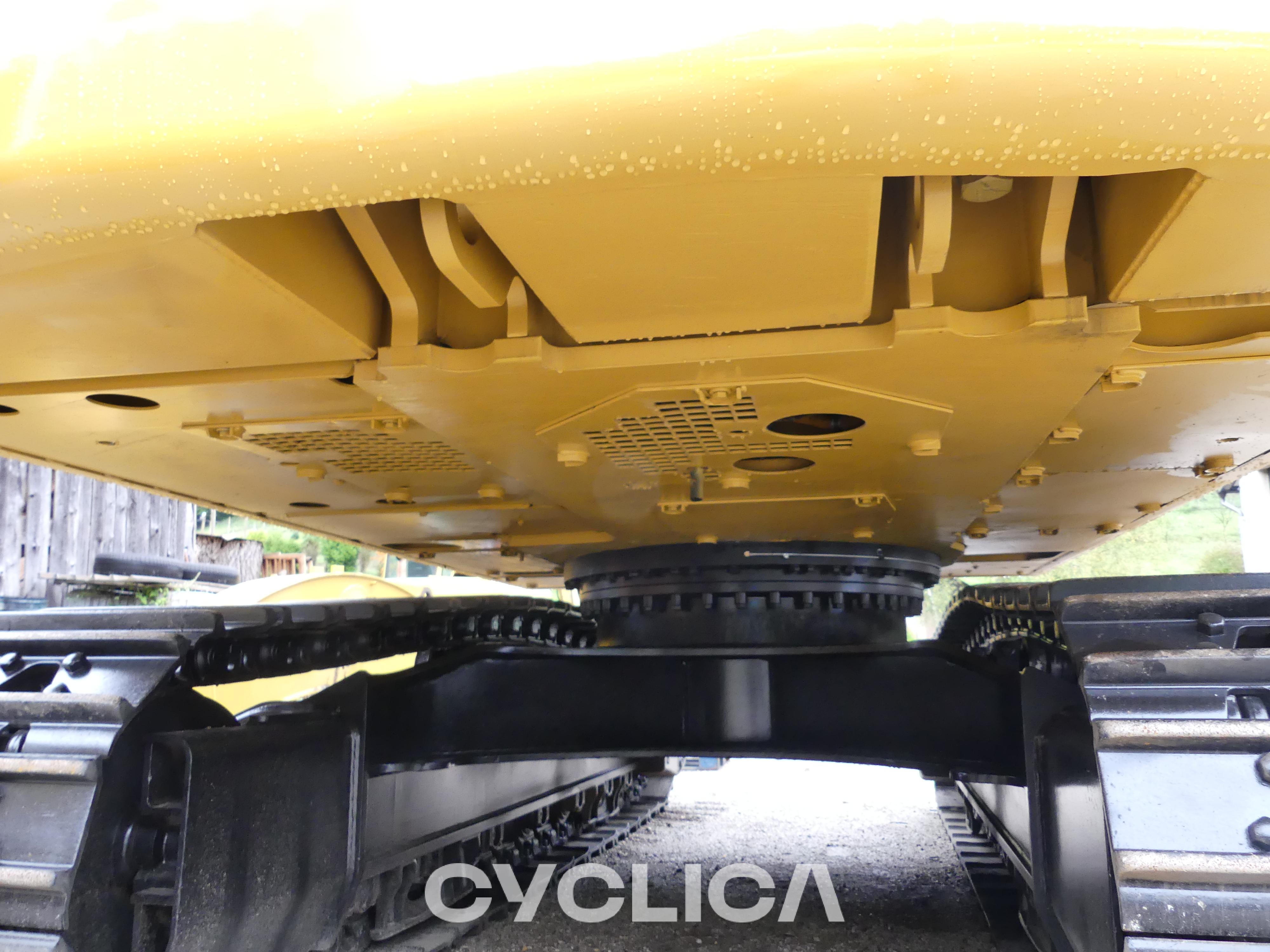 Escavatori cingolati  323-07N KPE00205 - 20