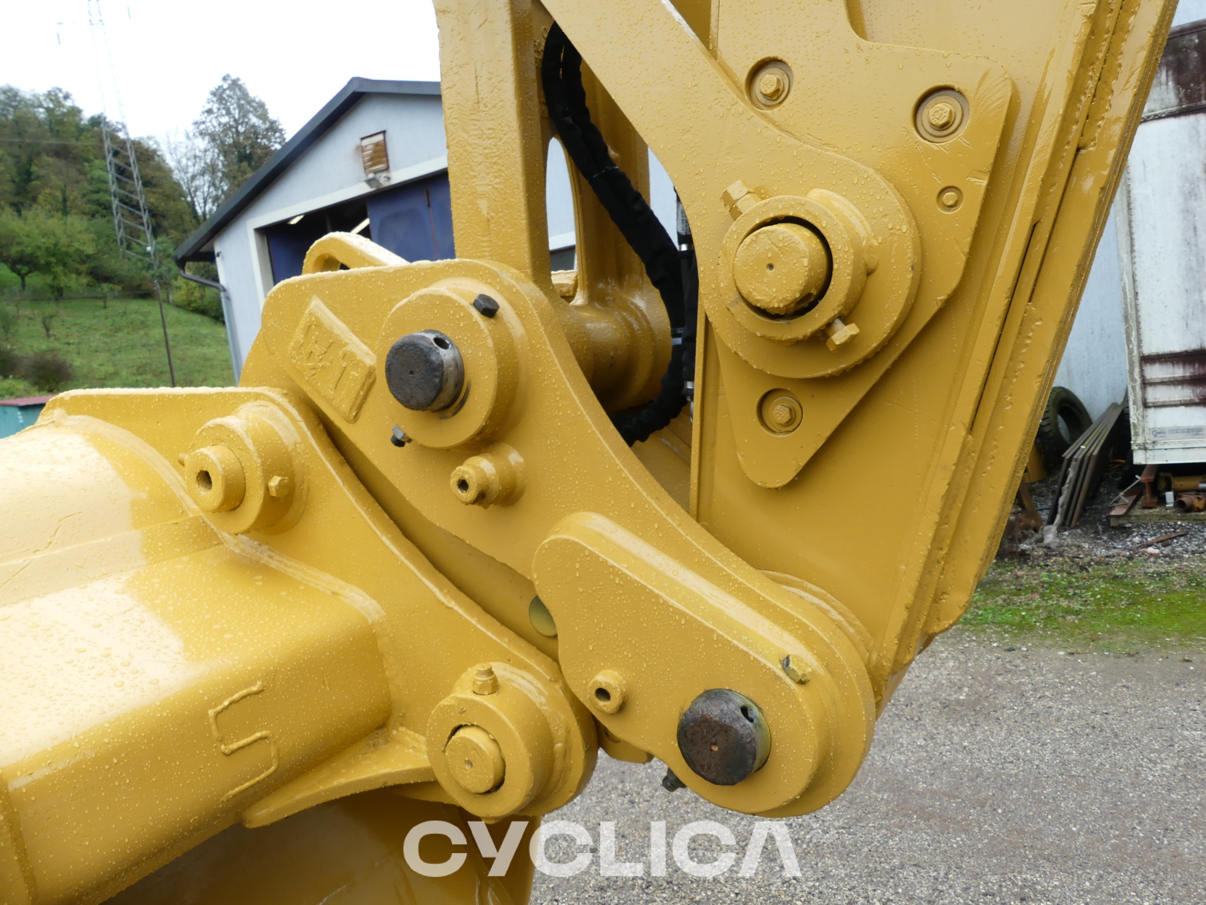 Escavatori cingolati  323-07N KPE00205 - 15