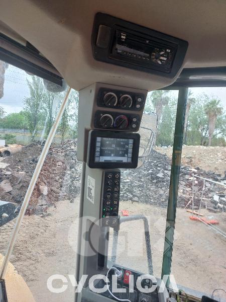 Palas cargadoras de ruedas  966M XE FL200### - 18