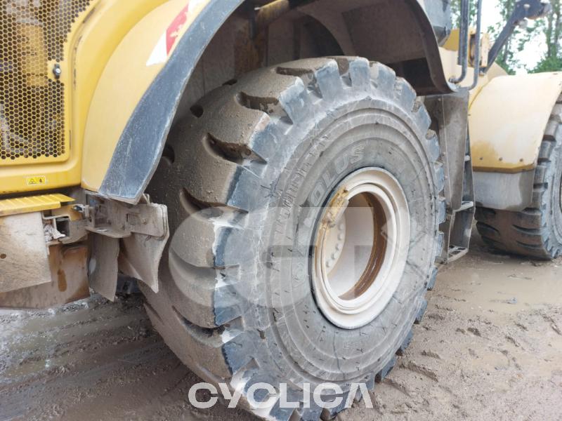 Palas cargadoras de ruedas  966M XE FL200### - 9