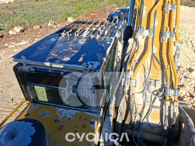 Crawler excavators  352F KBP00### - 17