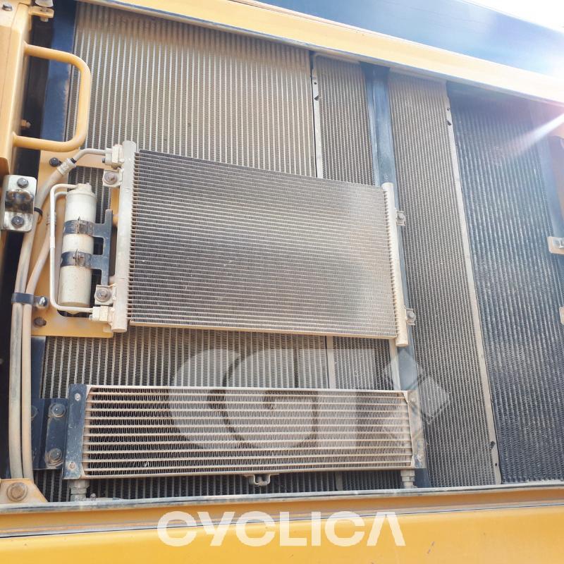 Crawler excavators  352F KBP00### - 8