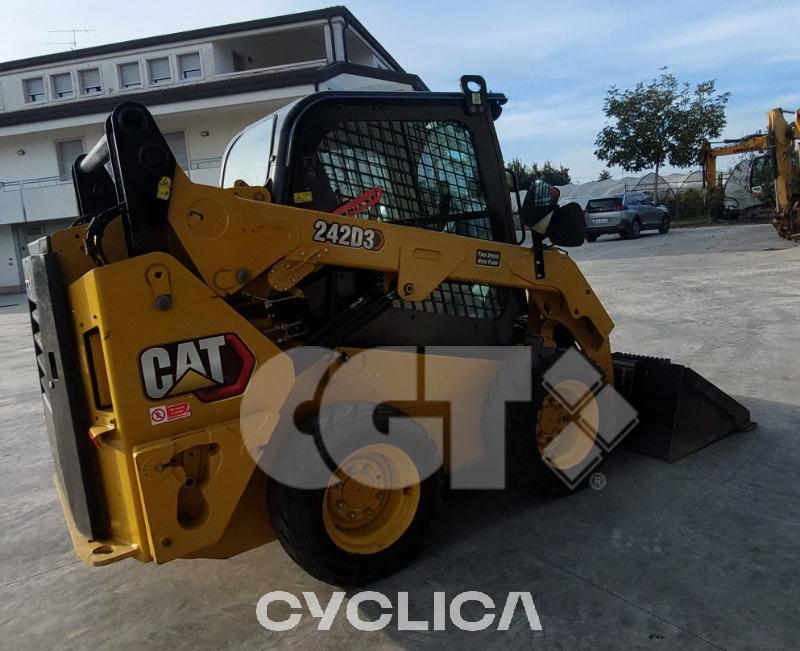 Skid steers  242D3 ME600621 - 2