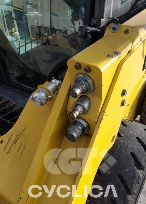 Skid steers  242D3 ME600621 - 9