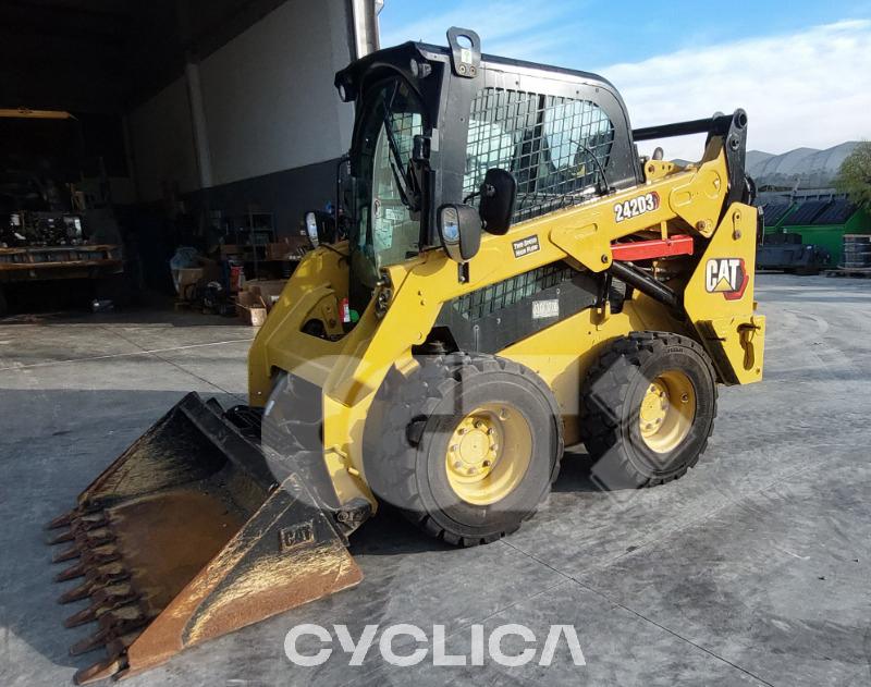 Skid steers  242D3 ME600592 - 6