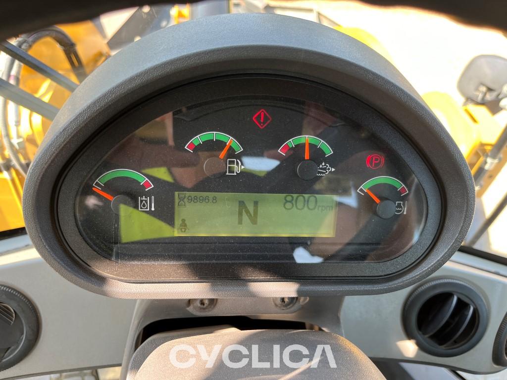 Натоварувачи на тркала  938M J3R04365 - 7