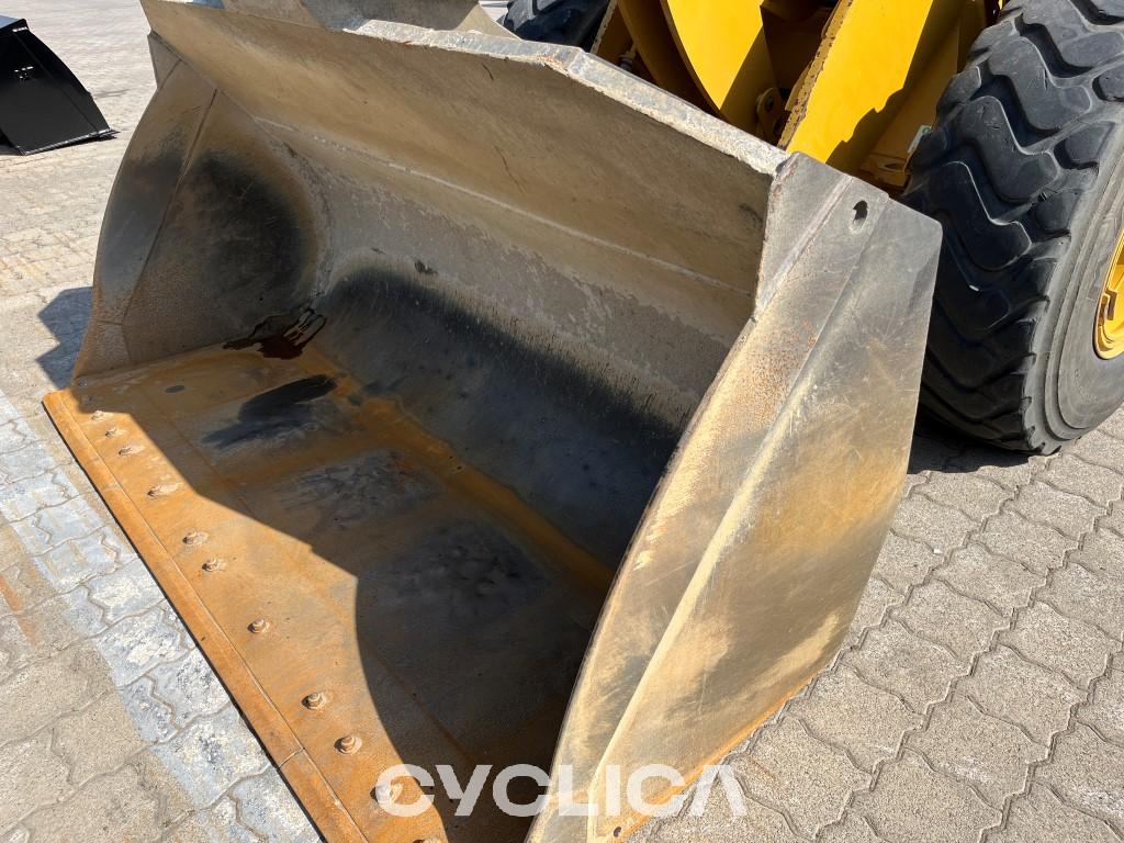 Натоварувачи на тркала  938M J3R04365 - 8