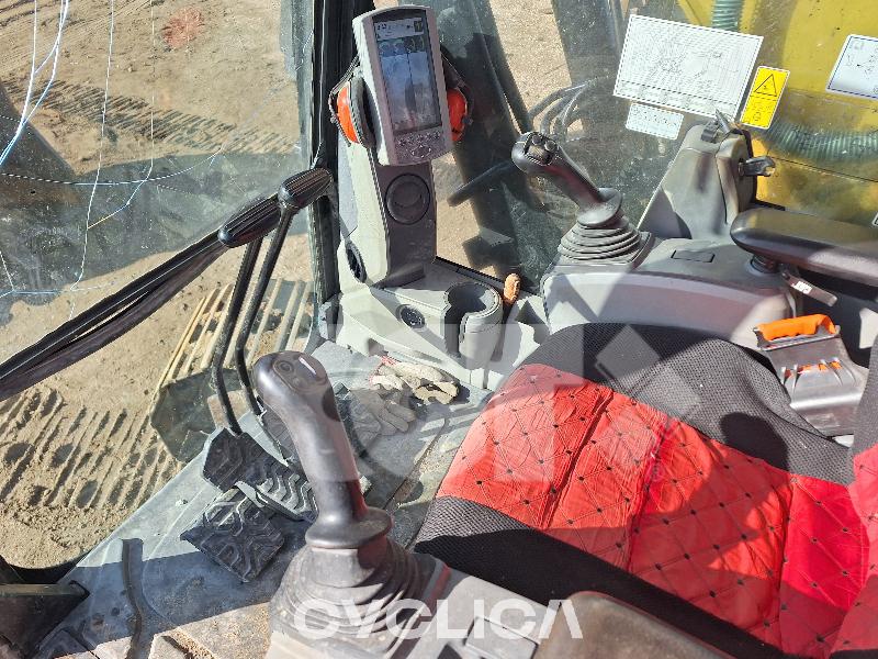 Bagri goseničarji 323F SA FA210149 - 14