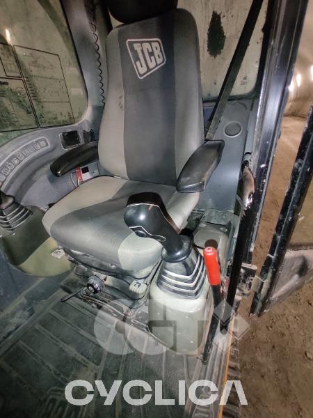 Escavadora de rastos JS235HD 81611### - 9