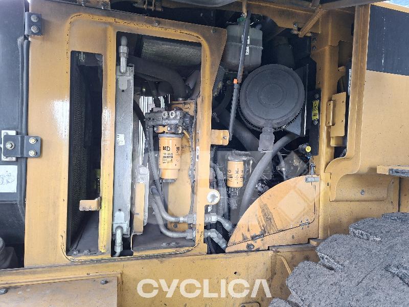 Utovarivači na točkovima  924H JTM00### - 6