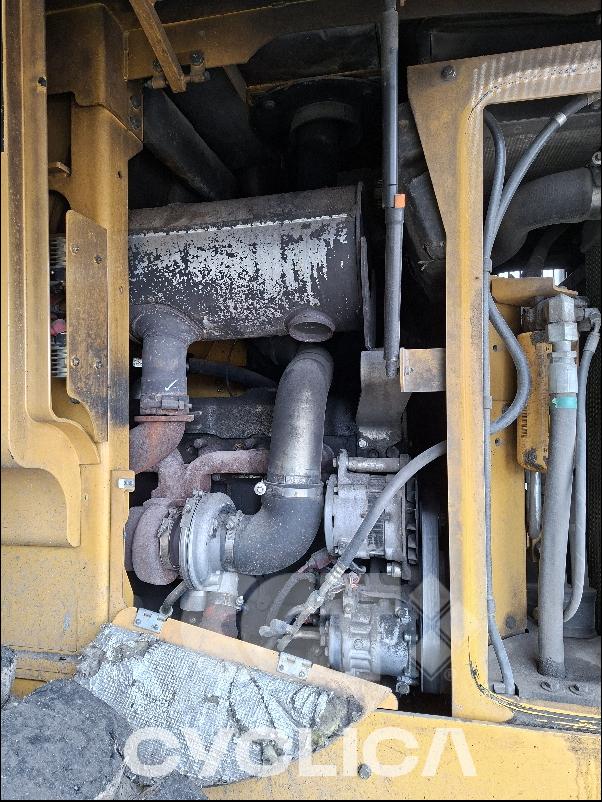 Utovarivači na točkovima  924H JTM00### - 7