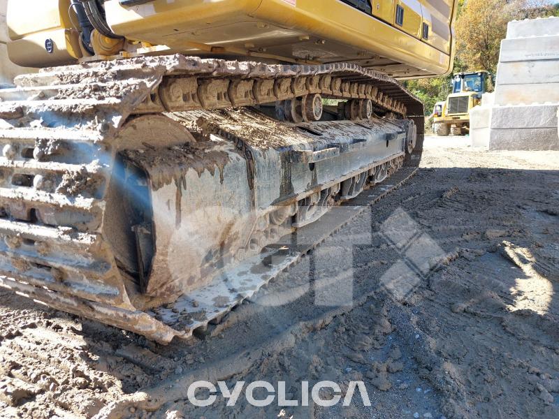 Crawler excavators 330 NG XNB20373 - 6