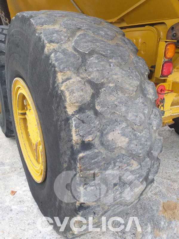 Dumpera dhe kamionë të artikuluar 730 3T302411 - 7