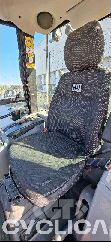 Chargeuses sur pneus 914 JC300687 - 18