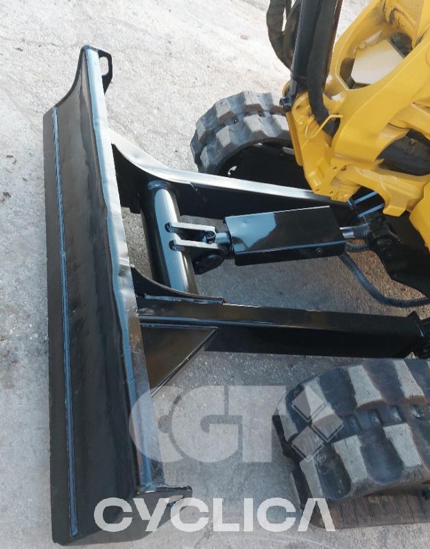 Bagri goseničarji 303 E CR SGE01030 - 7