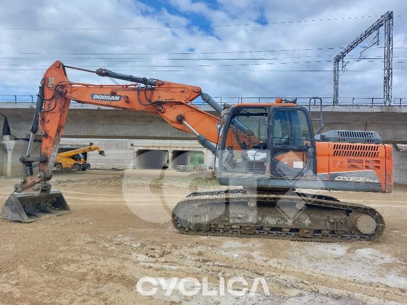 Excavadoras de cadenas  DX235 VLF0001### - 2