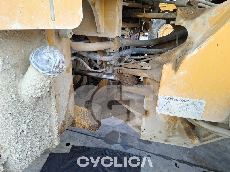 Utovarivači na točkovima  966 9RS00908 - 5