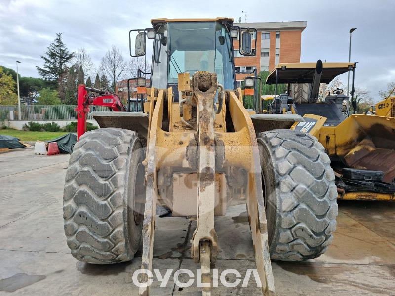 Utovarivači na točkovima  966 9RS00908 - 7