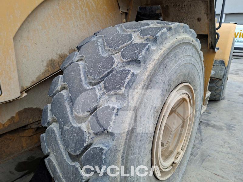 Utovarivači na točkovima  966 9RS00908 - 12