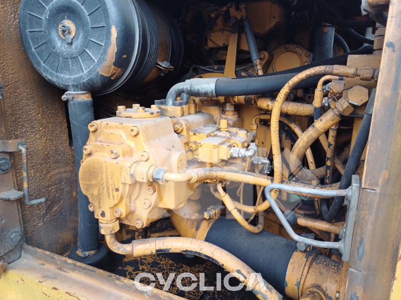 Bageri guseničari  R900 5964### - 6